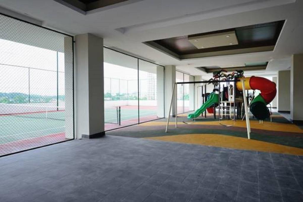 Experience The Coast - Hostahome Suites At Paragon Residence Near Downtown Johor Bahru Bagian luar foto